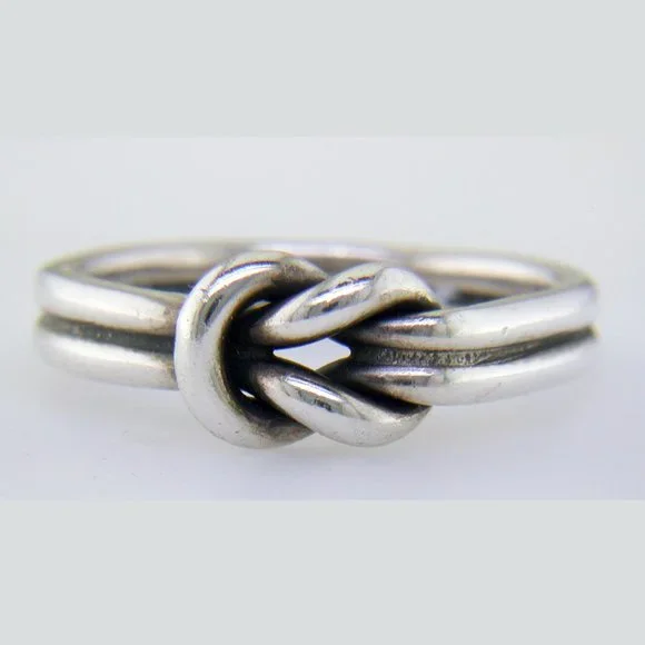 James Avery Sterling Lover's Knot Ring Size 9 - Picture 2 of 6